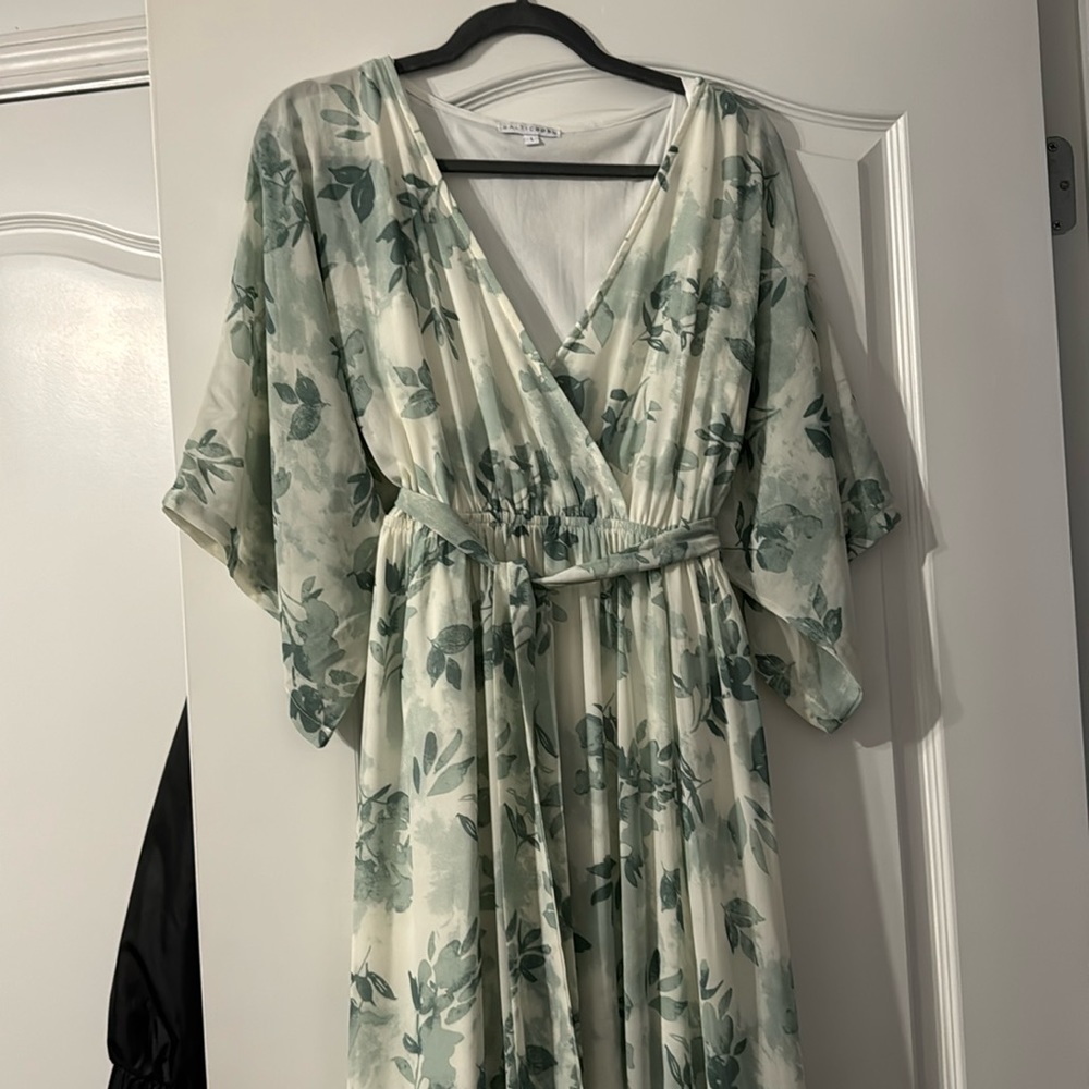 Kia Kimono Baltic Born Cream and Sage Floral Maxi Dress